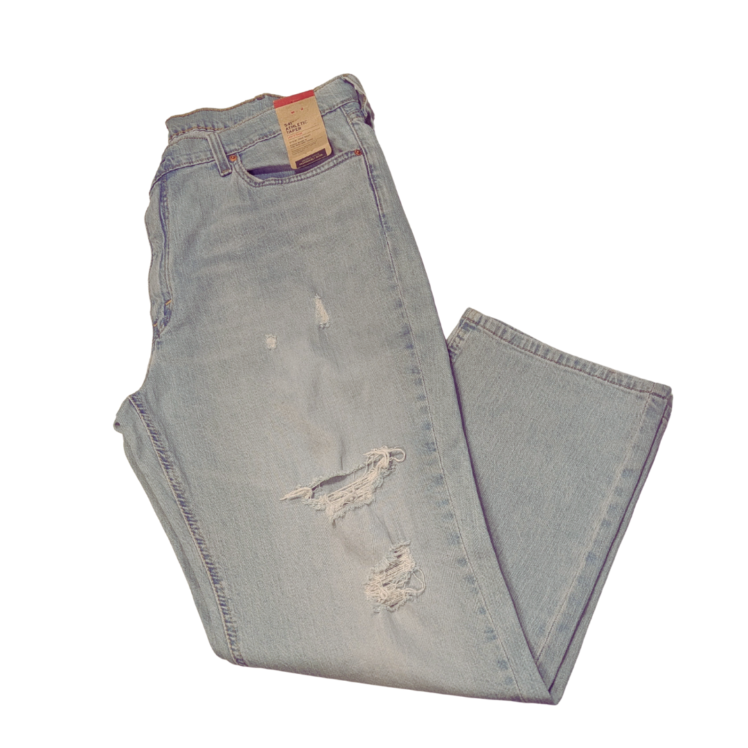 Men’s Levi’s 541 Athletic Taper Ease Jeans – 40x30
